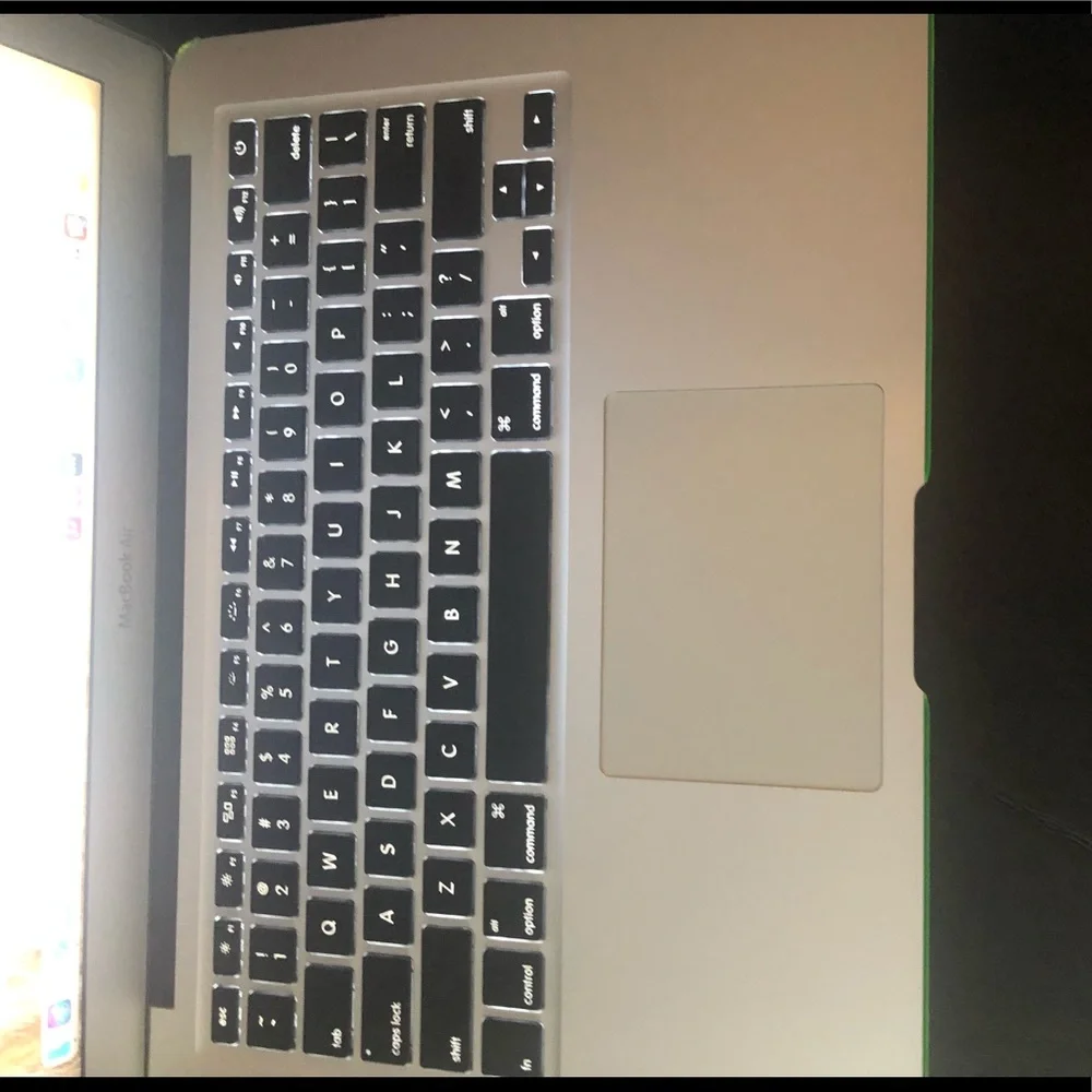 Apple MacBook Air